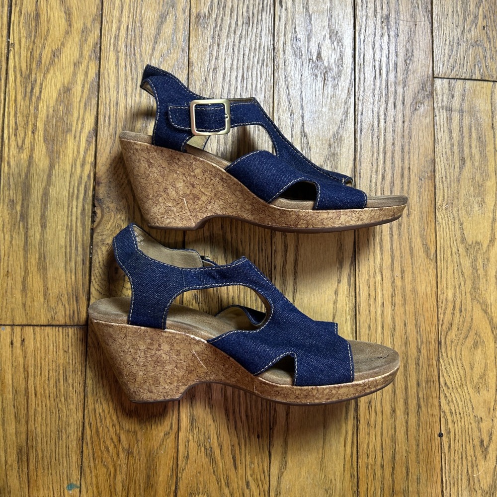 Clarks Blue Denim Cork Wedge Sandals Womens 9.5 M Buckle Ankle Strap